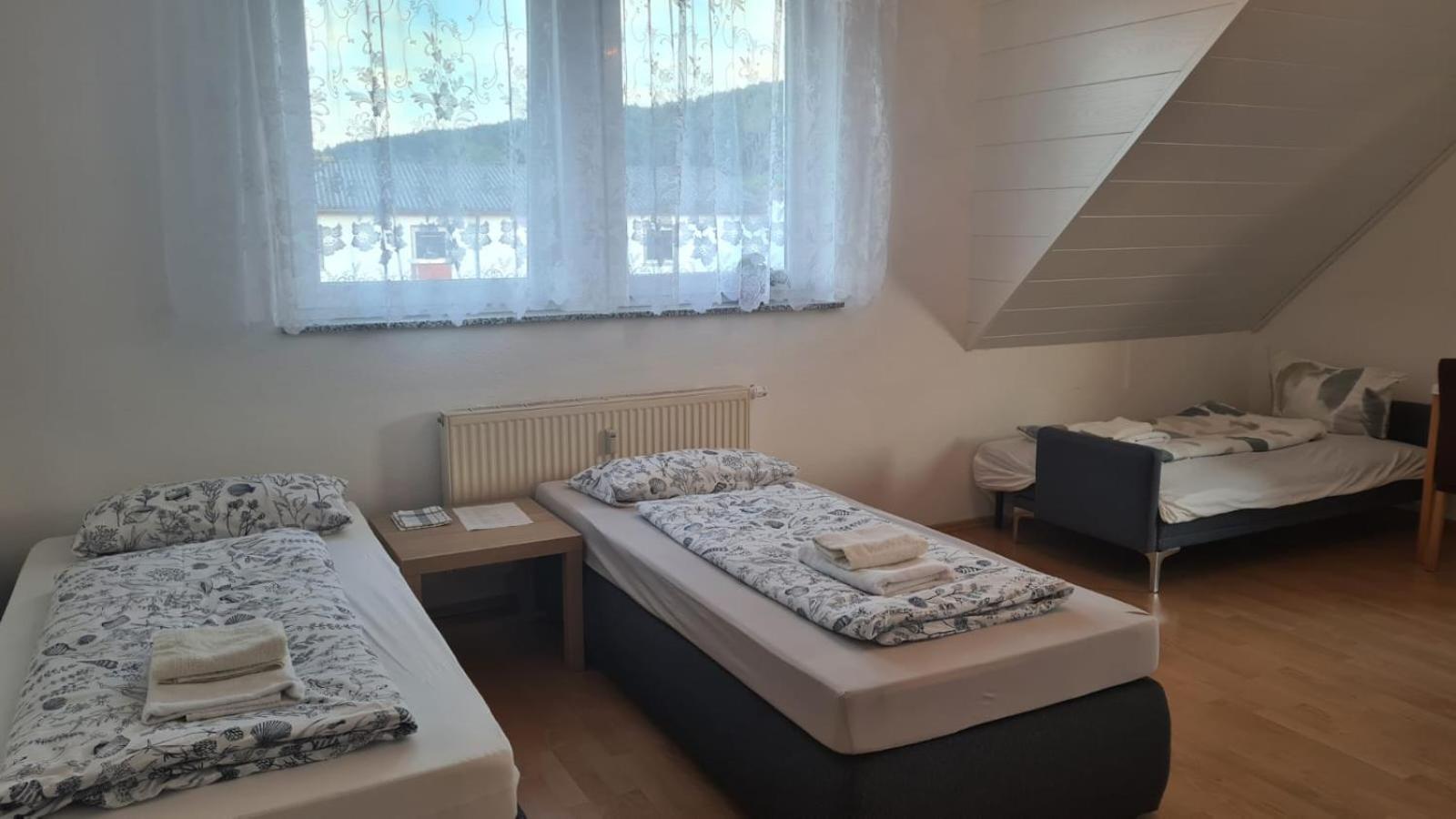 Schlafzimmer 1 Mit Top Aussicht Ueber Weilstetten Balingen Ngoại thất bức ảnh